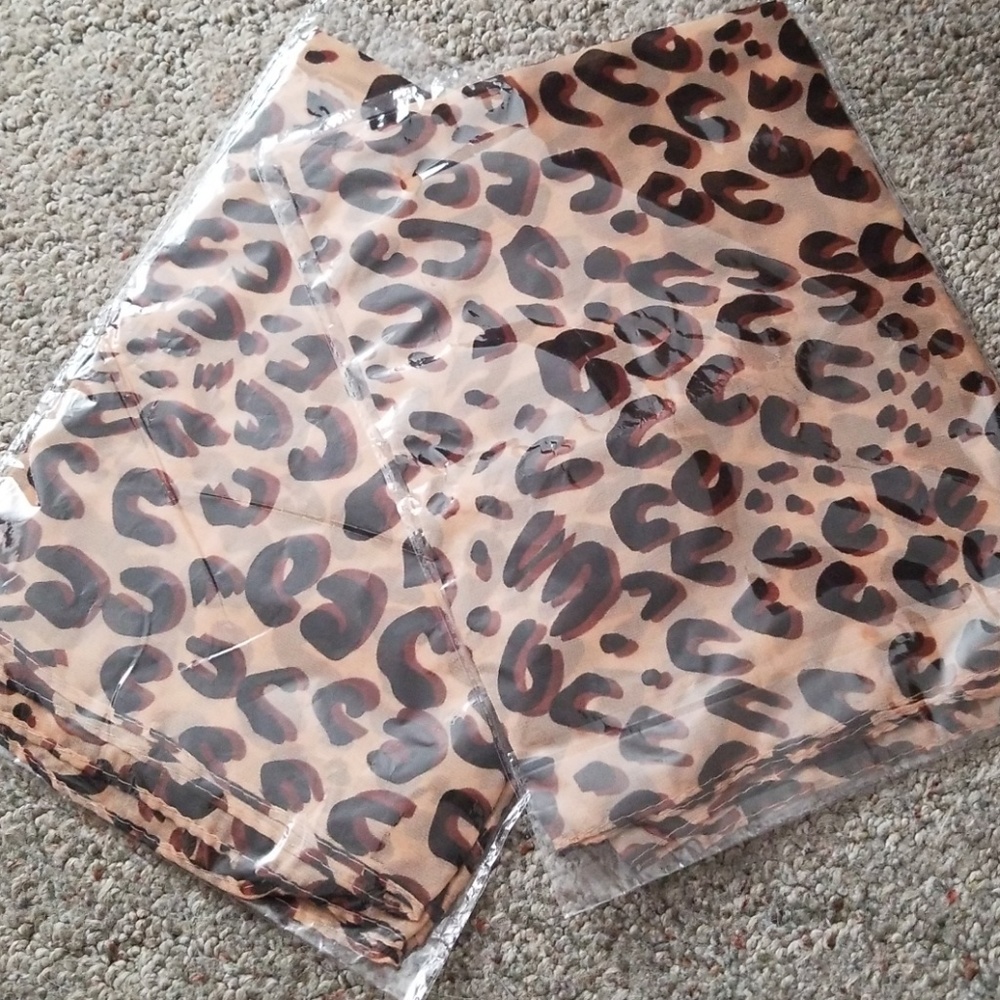 🎁5 for $25🎁Scarf - Picture 4 of 5